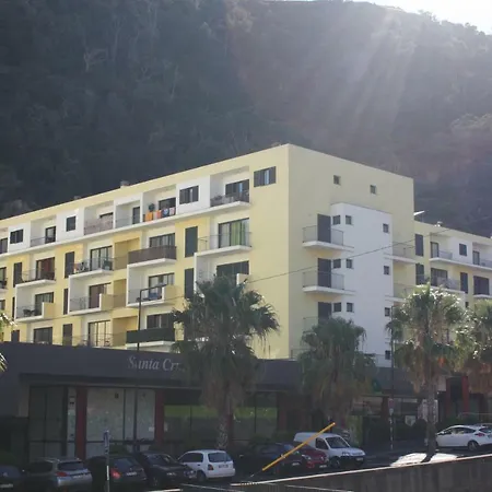 Holidays Plaza * Santa Cruz (Madeira)