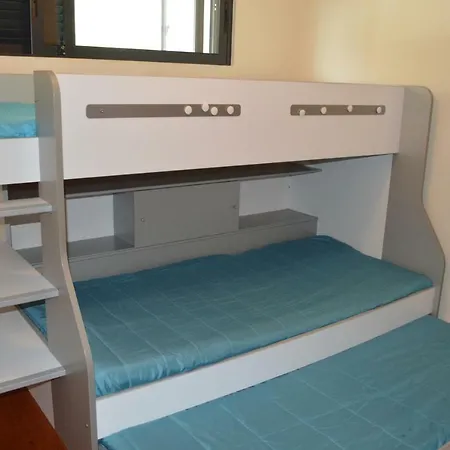 Holidays Plaza * Santa Cruz (Madeira)